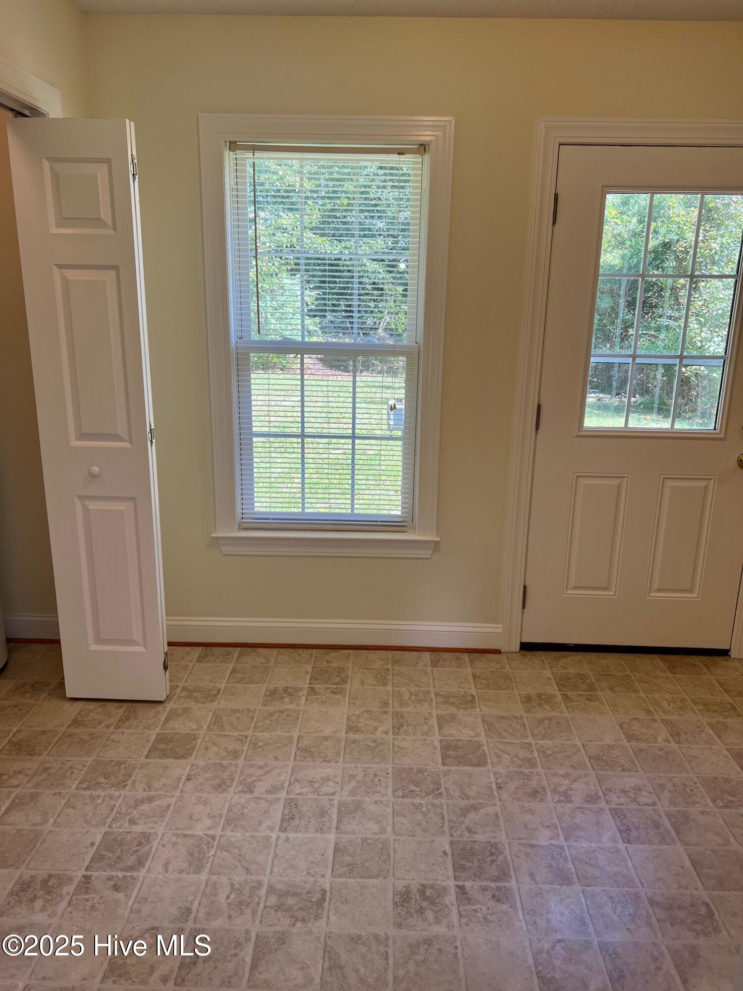 139 Slade Road Pantego, NC 27860 - Photo 11 of 17 Dining Area View 3