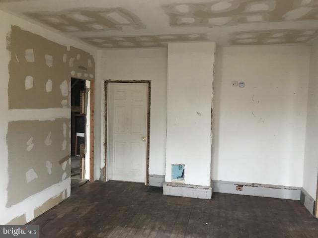 515 South Fairview Street Riverside, NJ 08075 - Photo 11 of 32 unit 1 bedroom 2