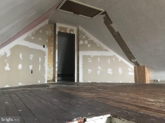 515 South Fairview Street Riverside, NJ 08075 - Photo 29 of 32 unit 2 bedroom 1