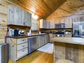 678 Old Phelps Road Huntsville, TX 77340 - Photo 17 of 35 Gallery Image 17