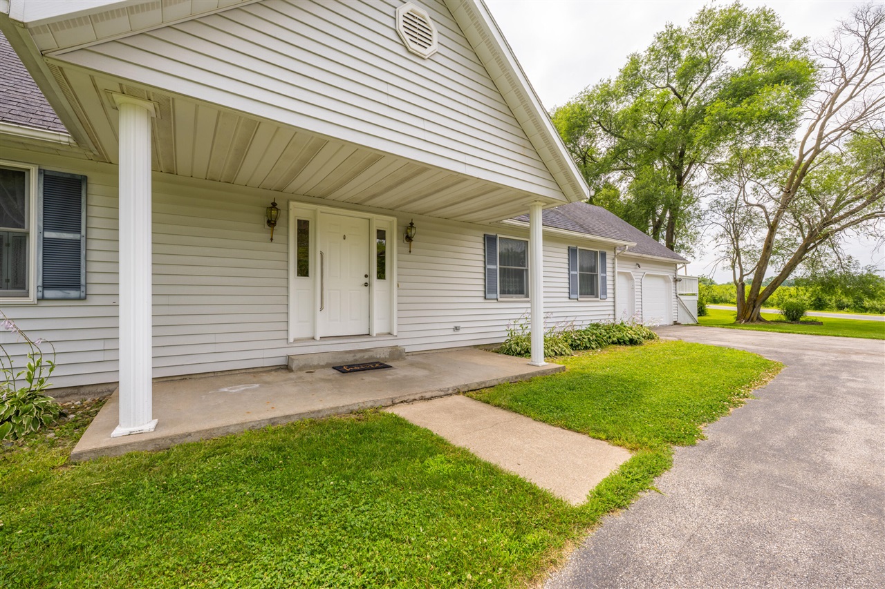 8535 Eau Claire Road Berrien Center, MI 49102 - Photo 3 of 61