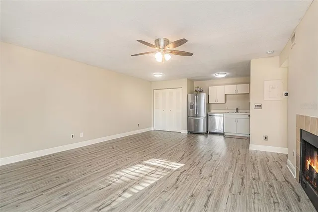 $158,000 | 315 Lakepointe Drive, Unit 104, Altamonte Springs, FL 32701