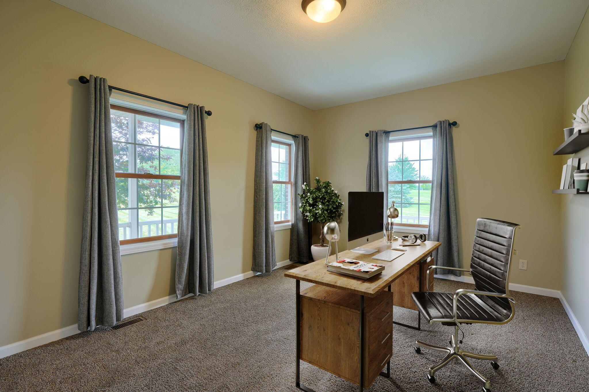21826 Winstead Road Circleville, OH 43113 - Photo 17 of 86 Office Den Virtually Staged