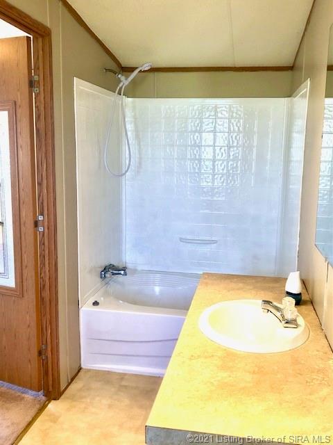 4695 Hill Grove Road Southwest Corydon, IN 47112 - Photo 12 of 32