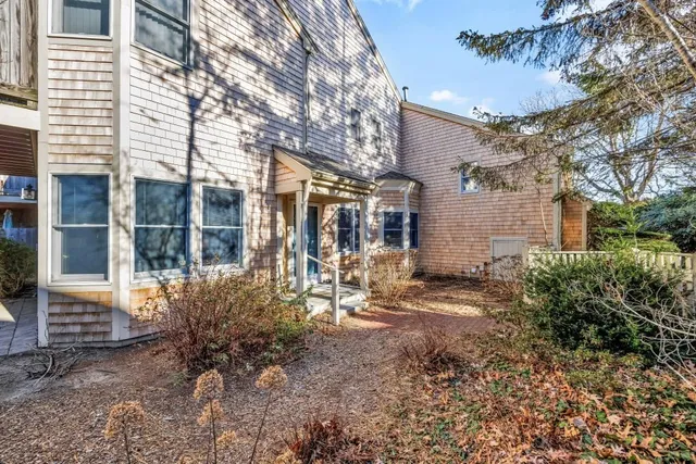 $525,000 | 10 Oak Glen, Unit 10, Yarmouth, MA 02675