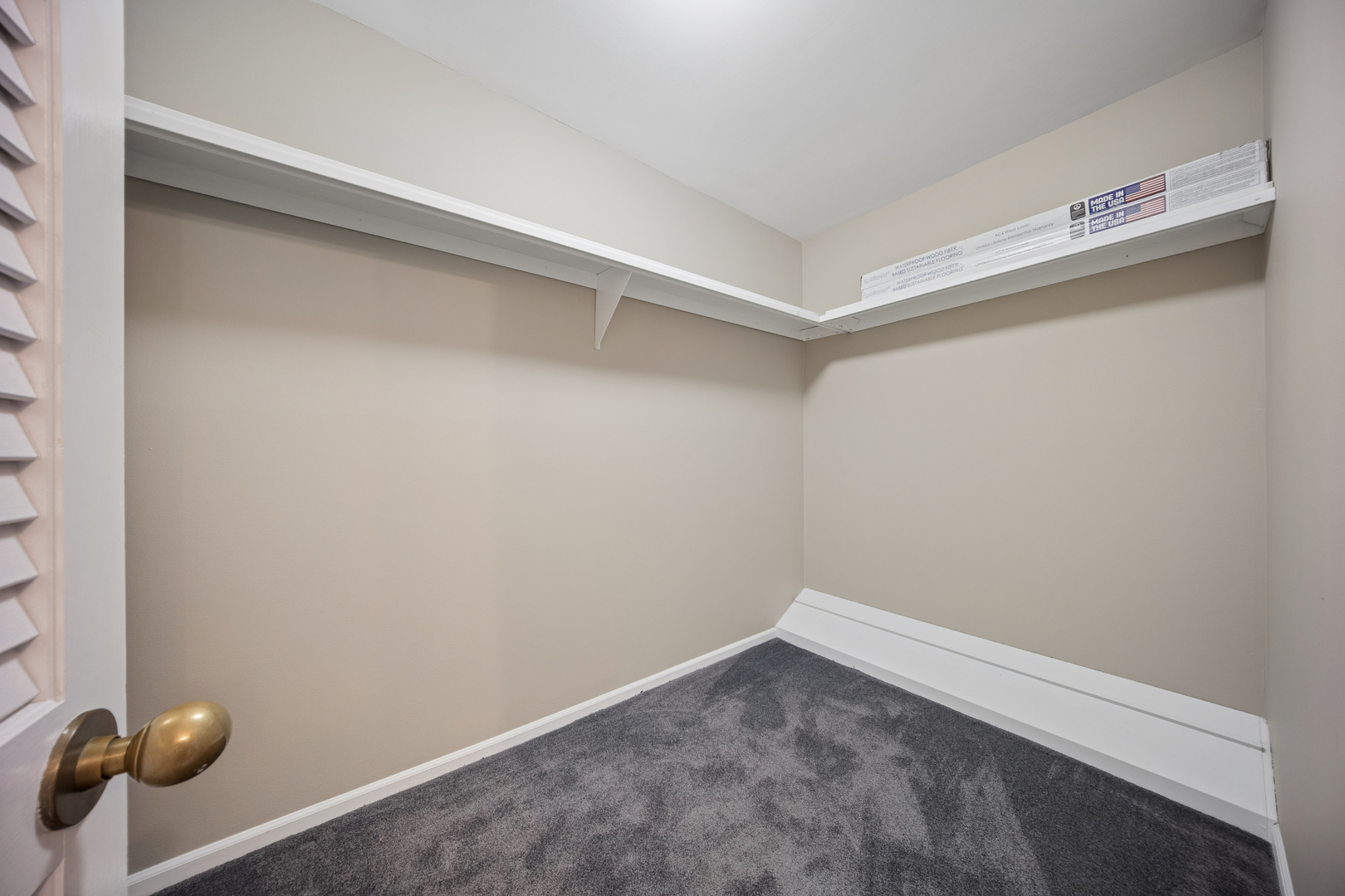 44 Park Lane, Unit 232 Park Ridge, IL 60068 - Photo 16 of 30 Gallery Image 16