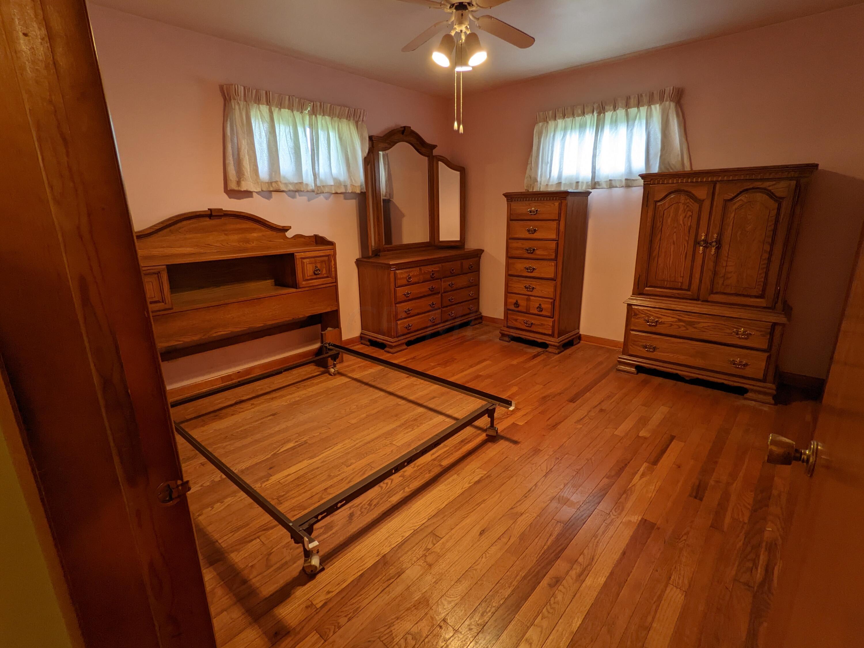25049 Hopewell Road Gambier, OH 43022 - Photo 23 of 35 22