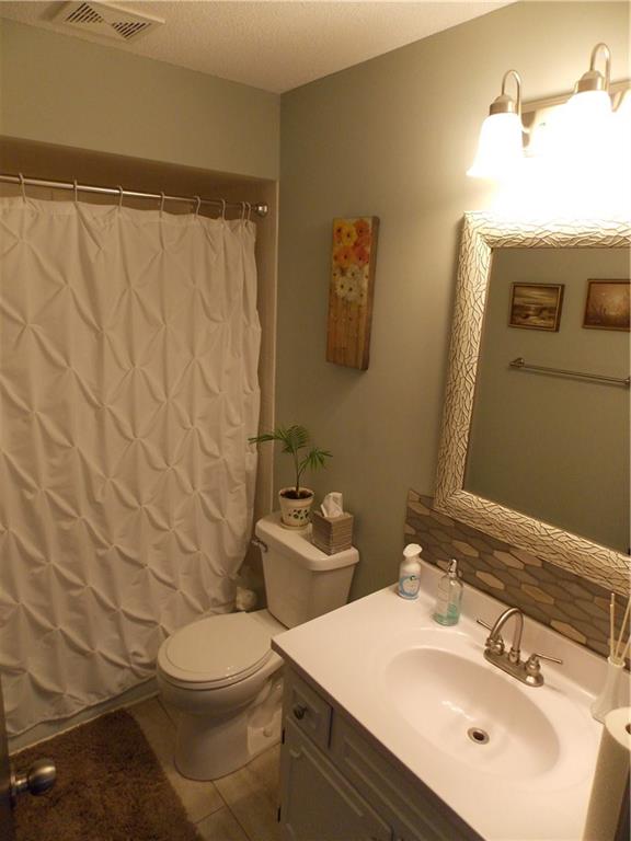 625 Cobblestone Road, Unit 2 Avon, IN 46123 - Photo 11 of 24 Gallery Image 11
