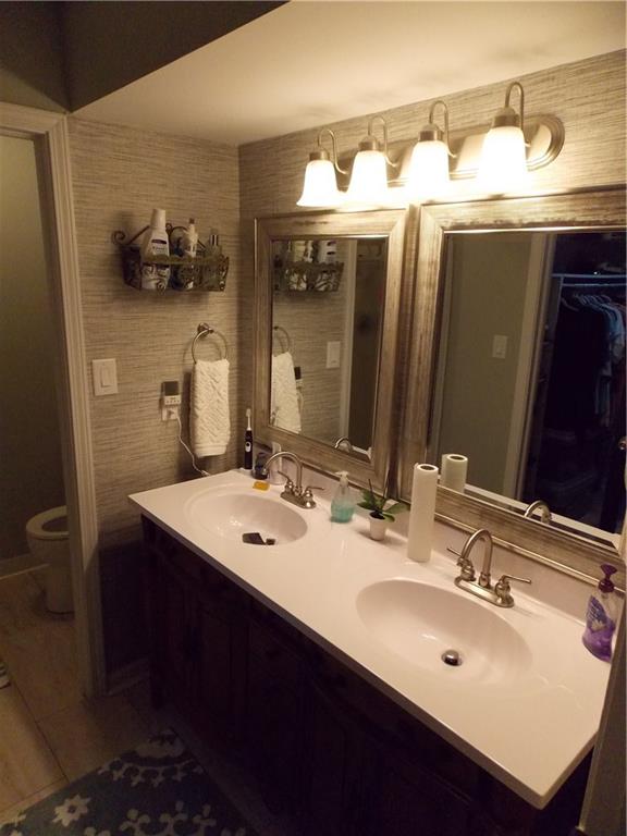 625 Cobblestone Road, Unit 2 Avon, IN 46123 - Photo 16 of 24 Gallery Image 16