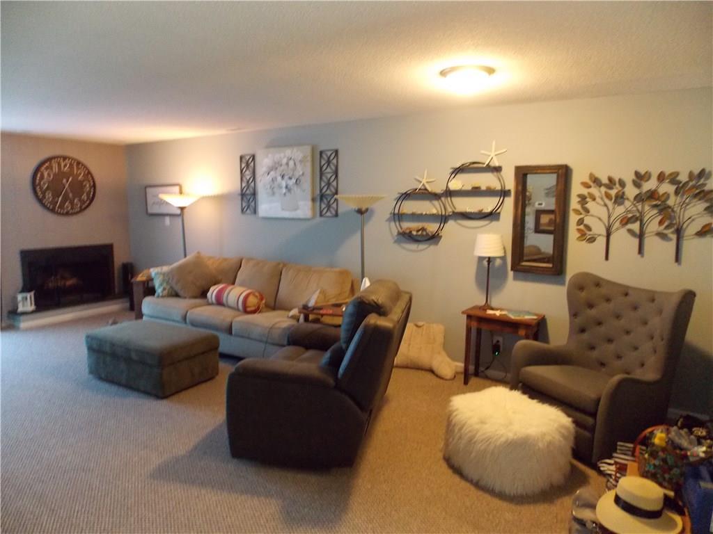 625 Cobblestone Road, Unit 2 Avon, IN 46123 - Photo 7 of 24 Gallery Image 7