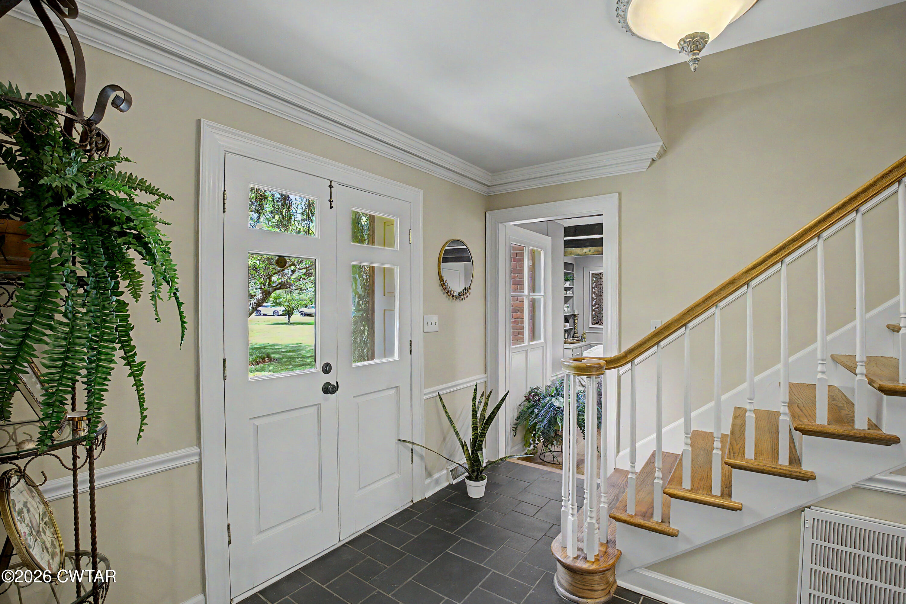 258 Old Humboldt Road Jackson, TN 38305 - Photo 16 of 54 Front Entry 2