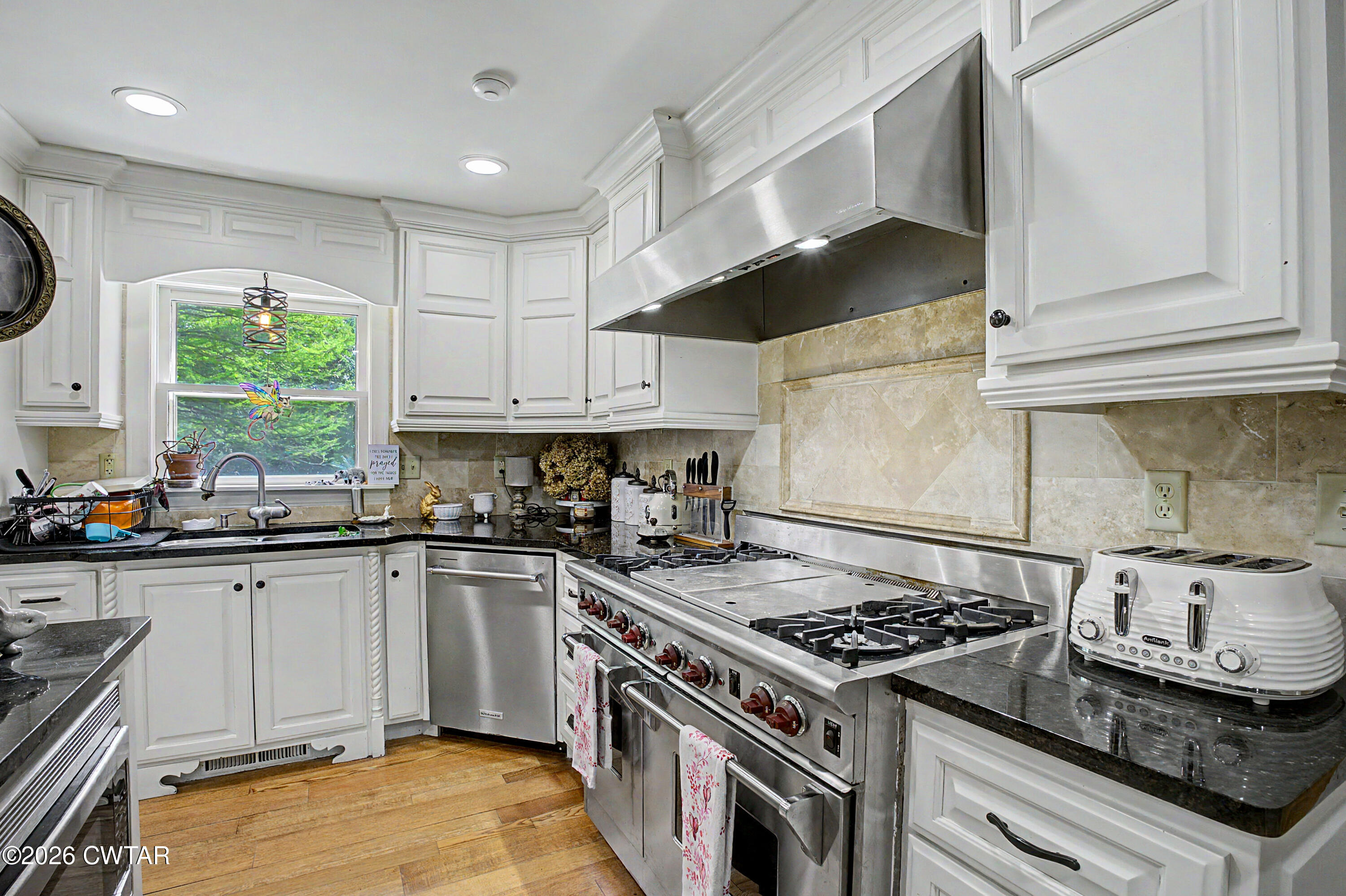 258 Old Humboldt Road Jackson, TN 38305 - Photo 22 of 54 Kitchen 3