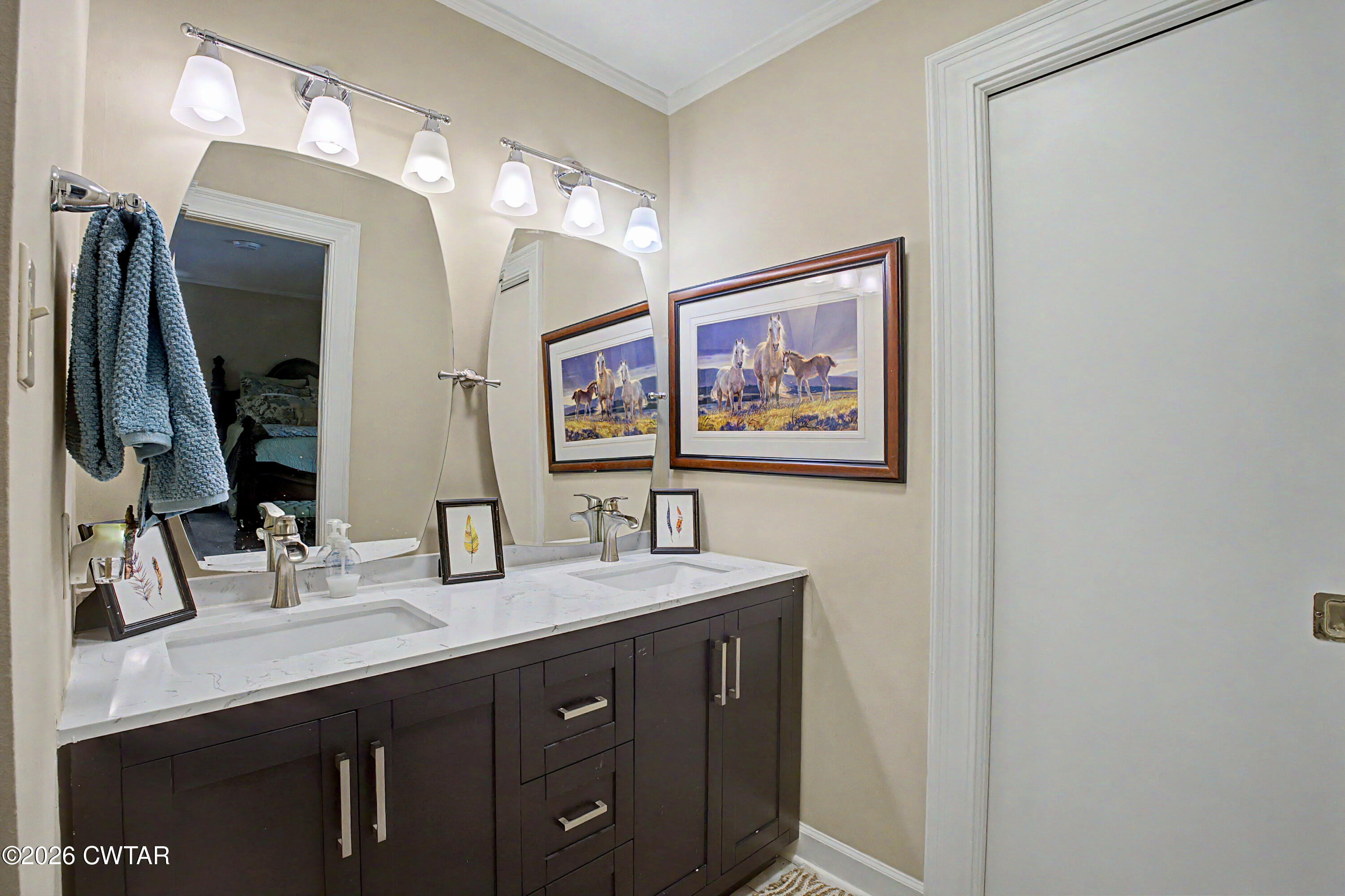 258 Old Humboldt Road Jackson, TN 38305 - Photo 46 of 54 Upstairs Bathroom 1