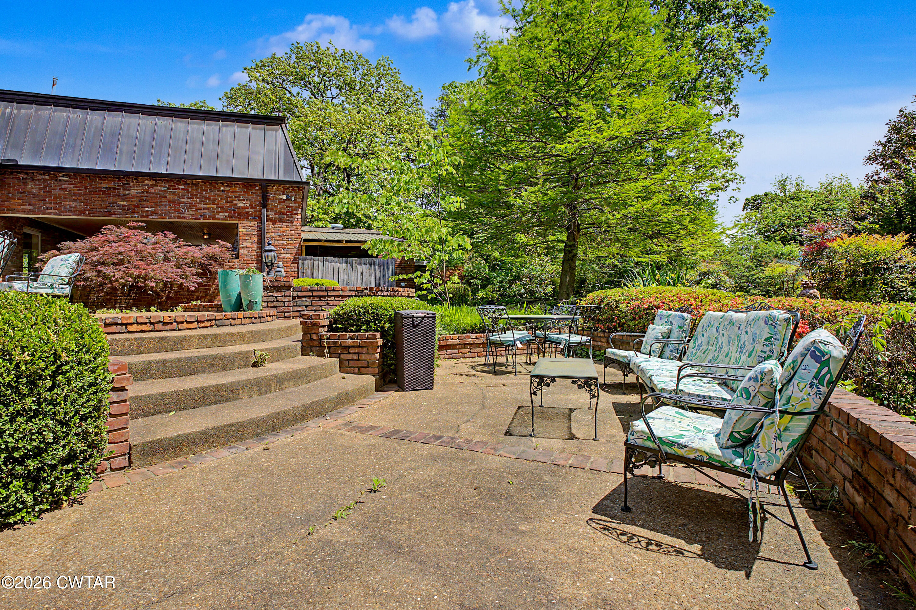 258 Old Humboldt Road Jackson, TN 38305 - Photo 9 of 54 Back 7
