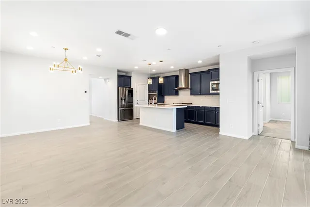 $3,395 | 106 Badwater Basin Street, Las Vegas, NV 89138