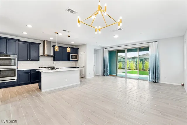 $3,395 | 106 Badwater Basin Street, Las Vegas, NV 89138