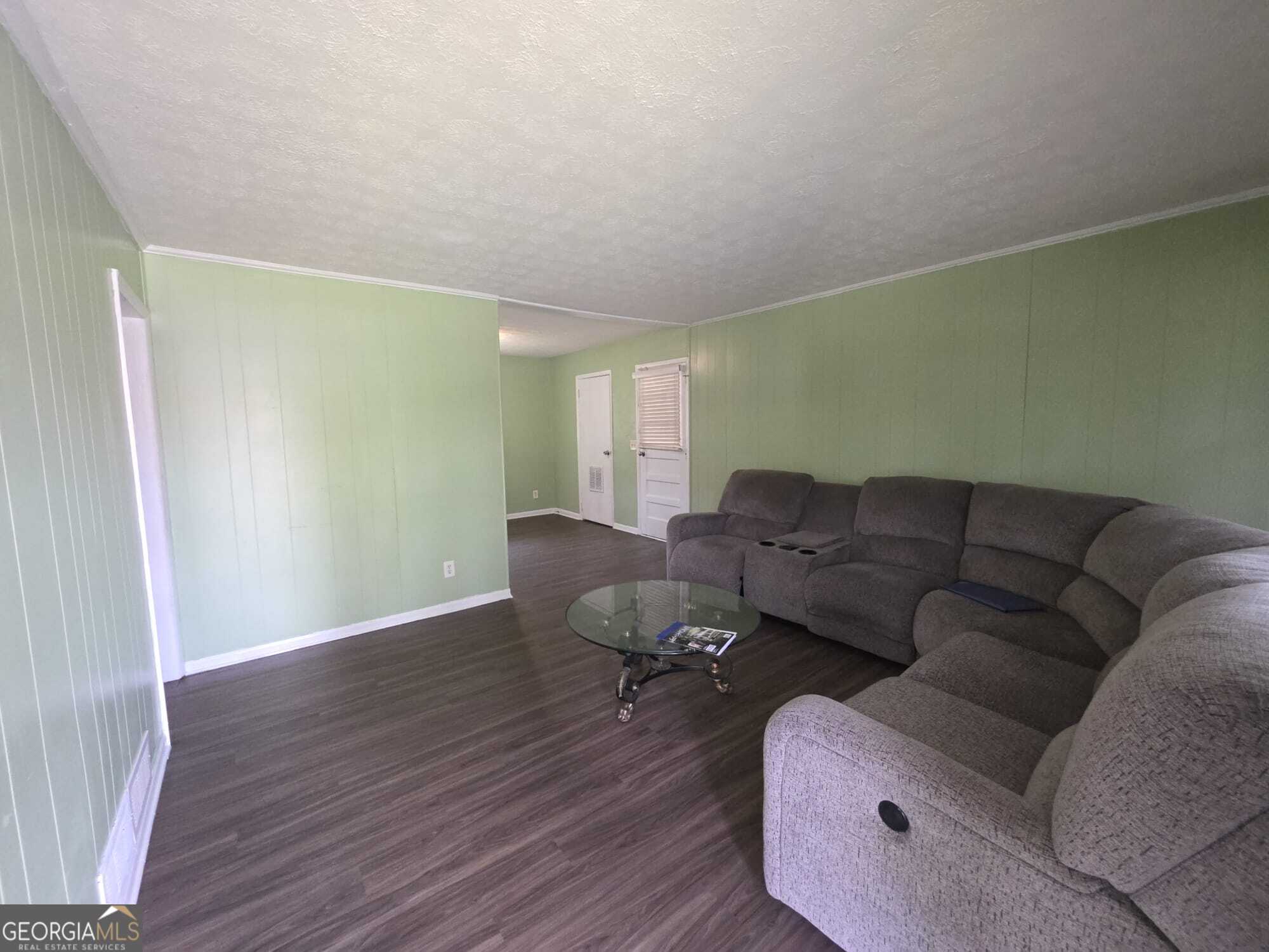 707 Battle Creek Road Jonesboro, GA 30236 - Photo 3 of 18