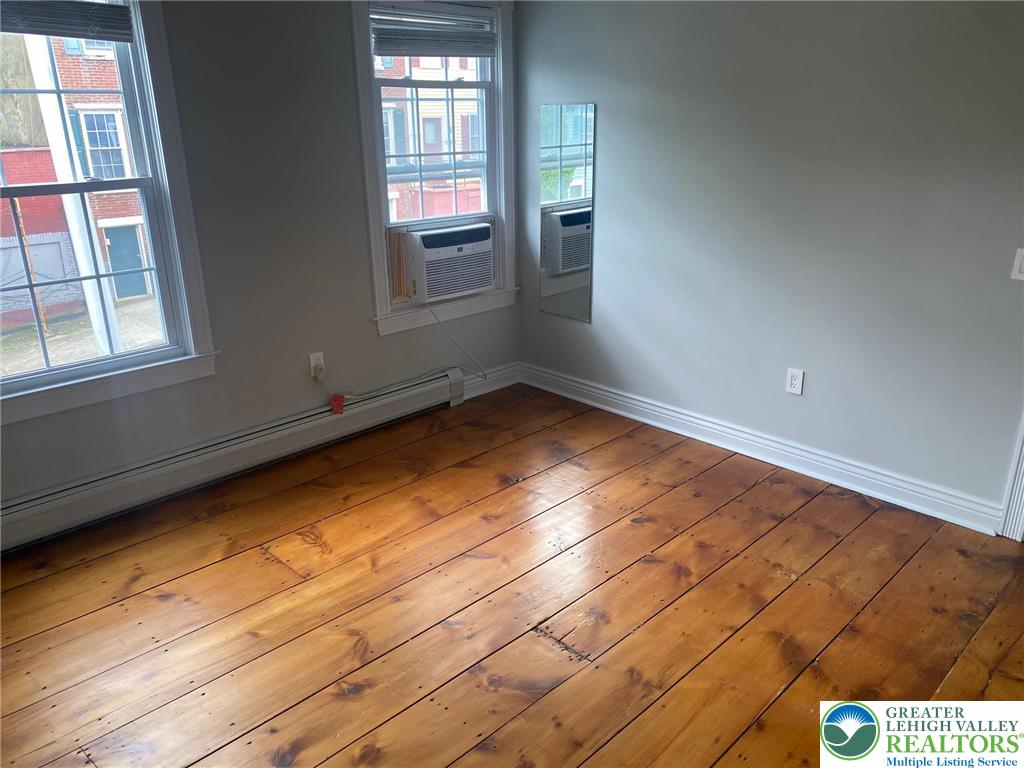 515 Ferry Street Easton, PA 18042 - Photo 12 of 19 Second floor bedroom