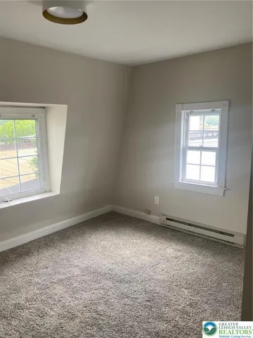 $2,580 | 515 Ferry Street, Easton, PA 18042