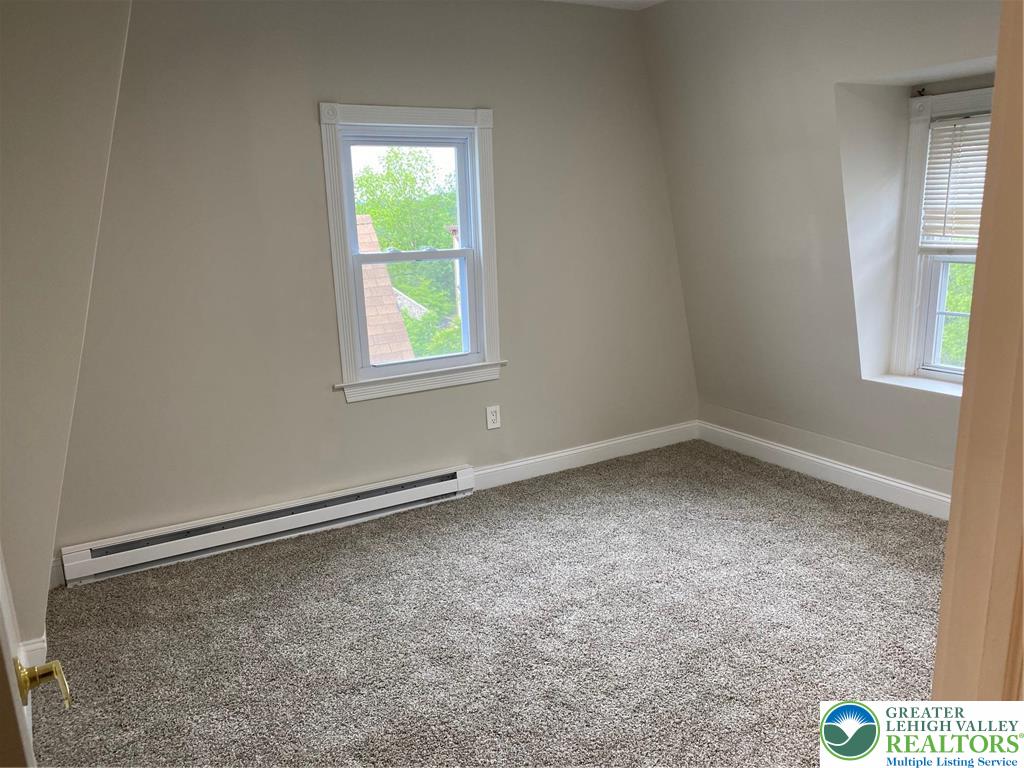 515 Ferry Street Easton, PA 18042 - Photo 17 of 19 Third floor