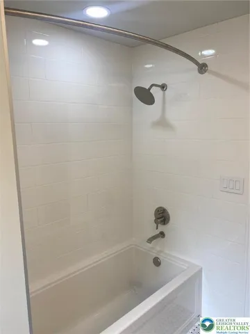 $2,580 | 515 Ferry Street, Easton, PA 18042