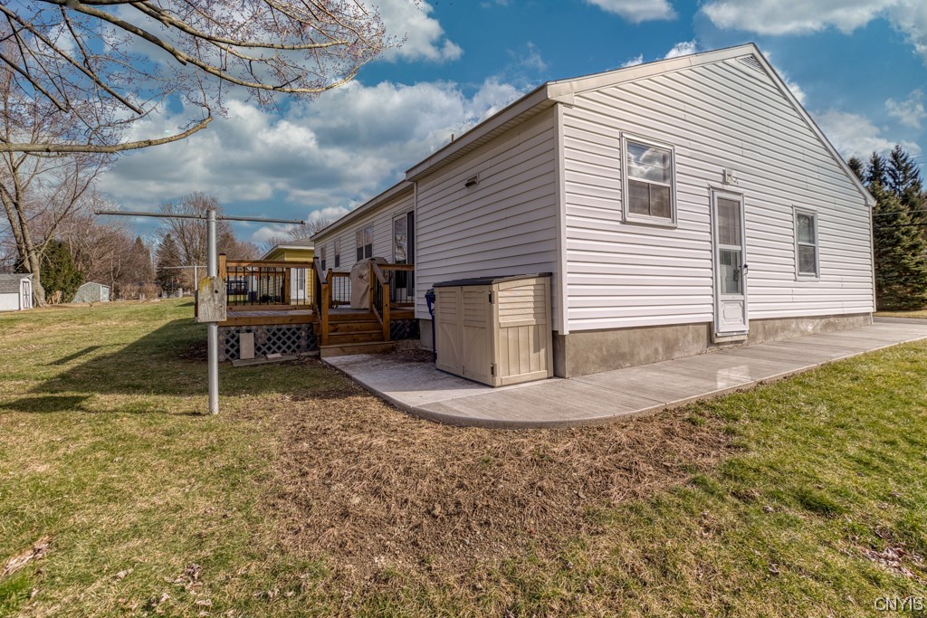 108 Blackmore Road Camillus, NY 13031 - Photo 6 of 39