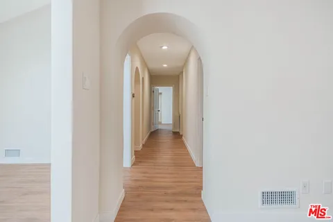 $11,995,000 | 426 Georgina Avenue, Santa Monica, CA 90402