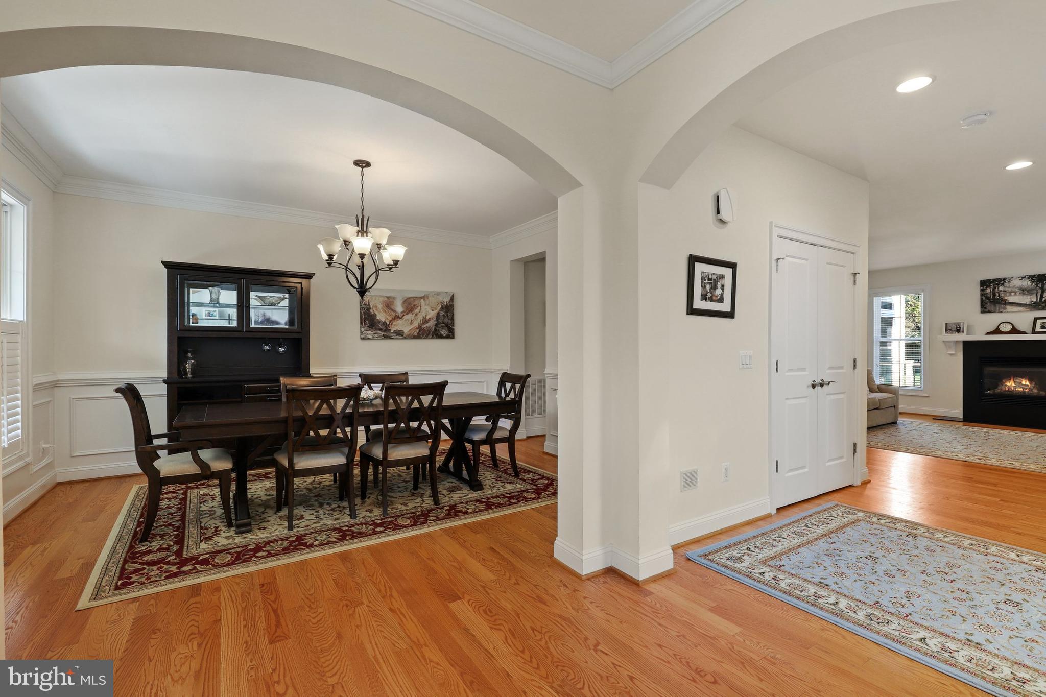 2907 Meadow View Road Falls Church, VA 22042 - Photo 6 of 50 Gallery Image 6