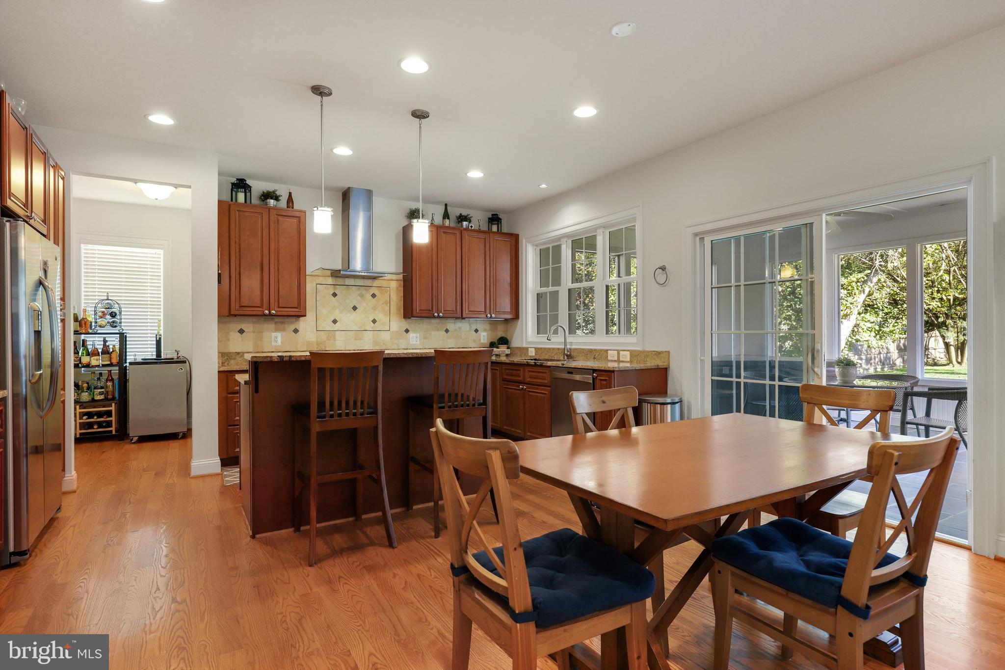 2907 Meadow View Road Falls Church, VA 22042 - Photo 10 of 50 Gallery Image 10