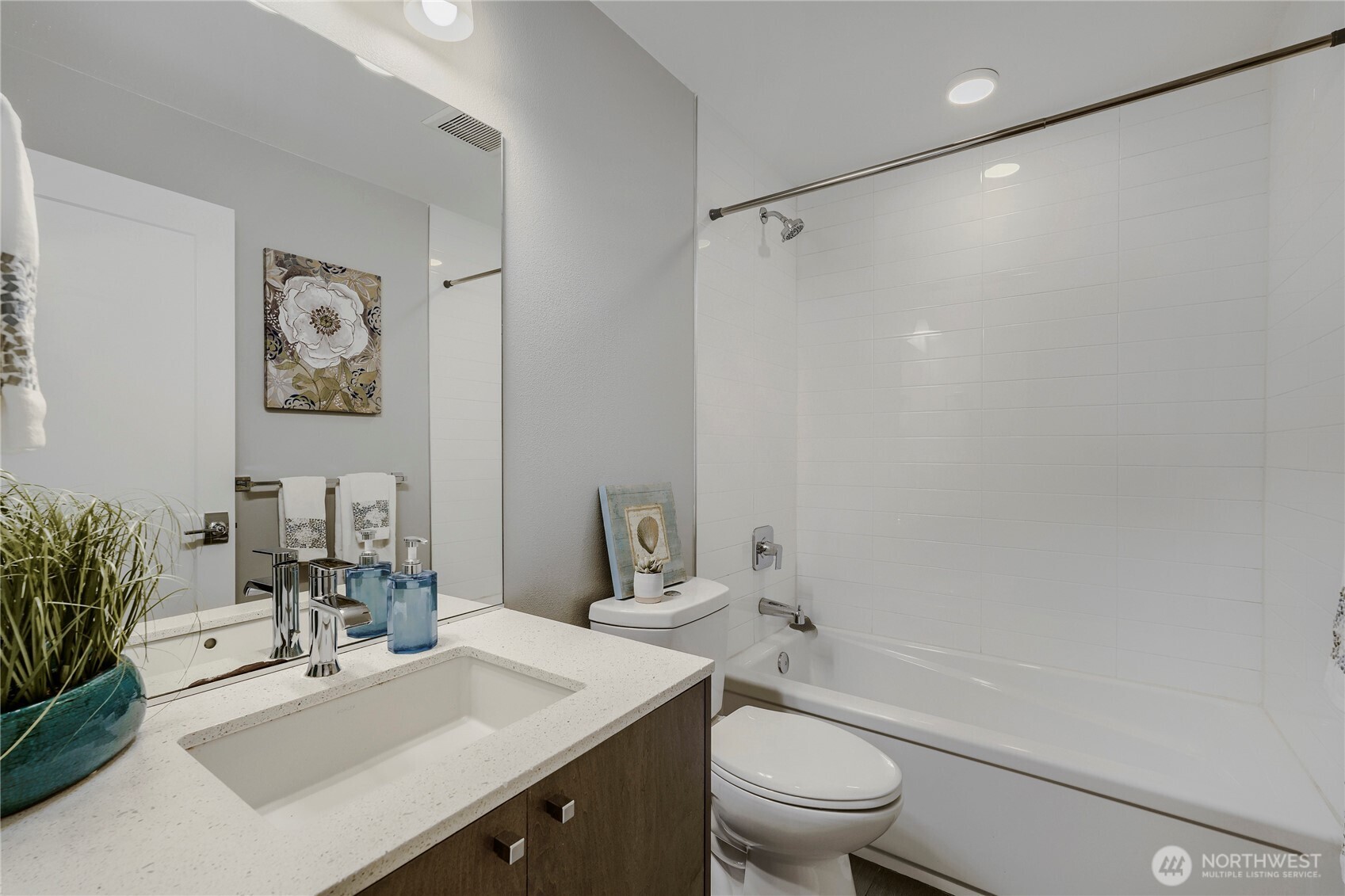 3070 Southwest Avalon Way, Unit G Seattle, WA 98126 - Photo 18 of 26