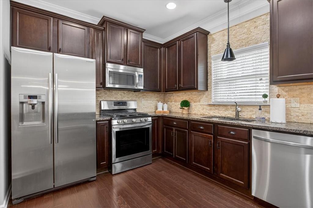 216 Manous Way Canton, GA 30115 - Photo 10 of 33