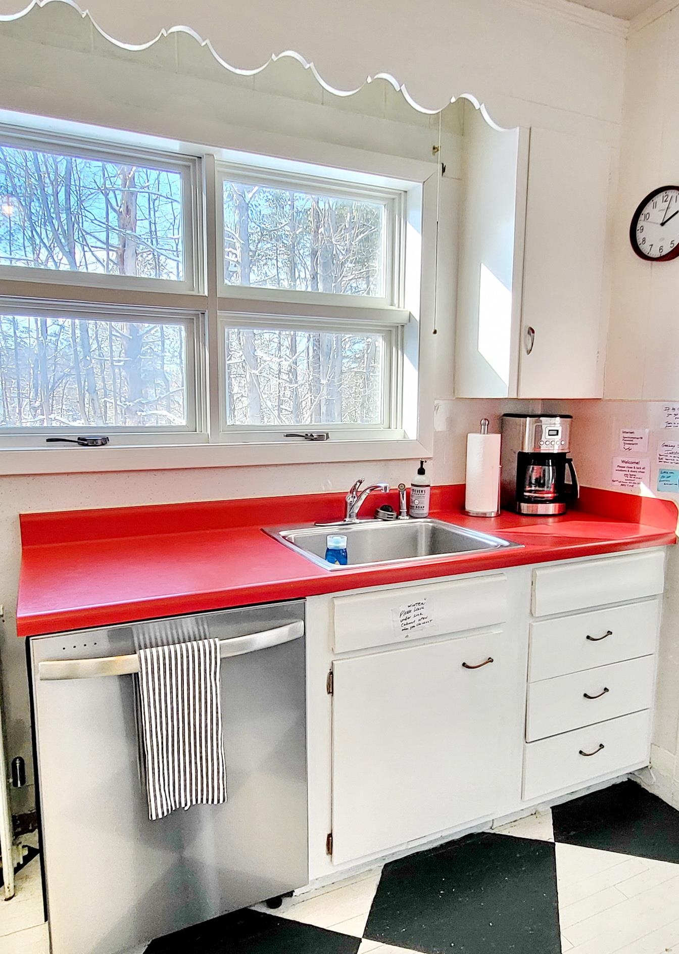 2480 Main Street Bethlehem, NH 03574 - Photo 15 of 55