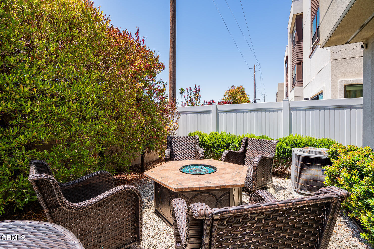 1028 Harbor Boulevard Oxnard, CA 93035 - Photo 39 of 48 a outdoor space with furniture