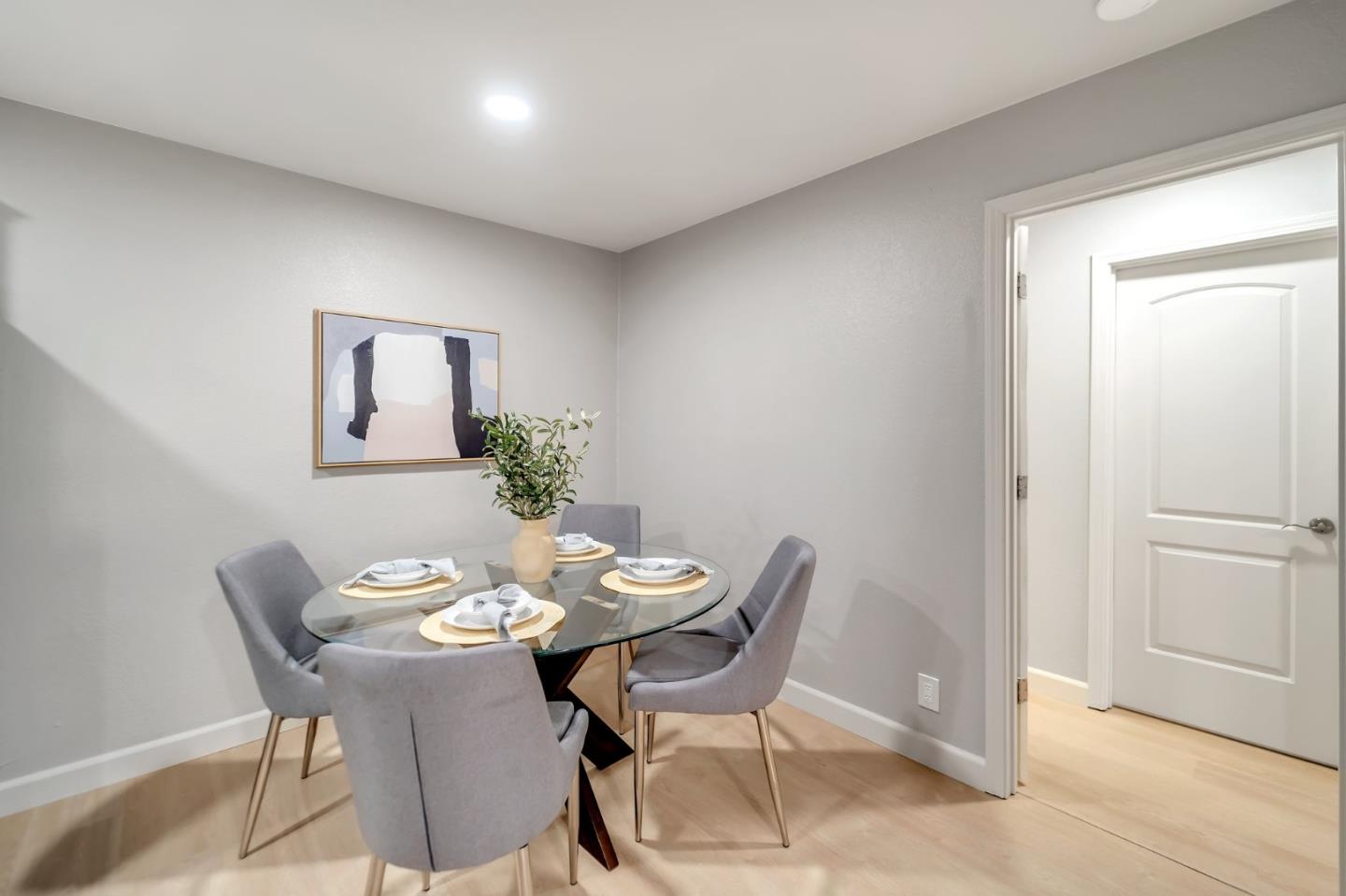 452 Dempsey Road, Unit 152 Milpitas, CA 95035 - Photo 5 of 22 Gallery Image 5