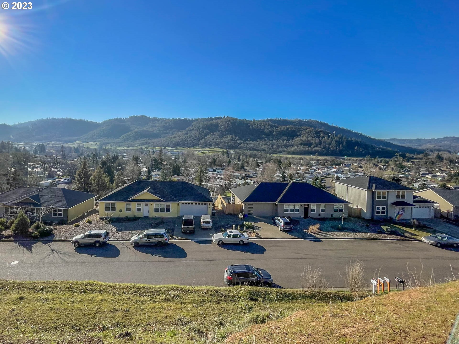 647 North View Drive Winchester, OR 97495 - Photo 7 of 9 a view of multiple houses with outdoor space