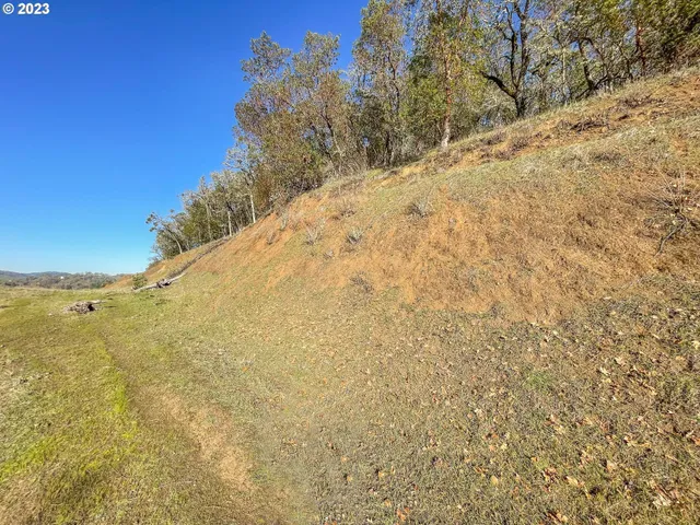 $55,000 | 647 North View Drive, Winchester, OR 97495