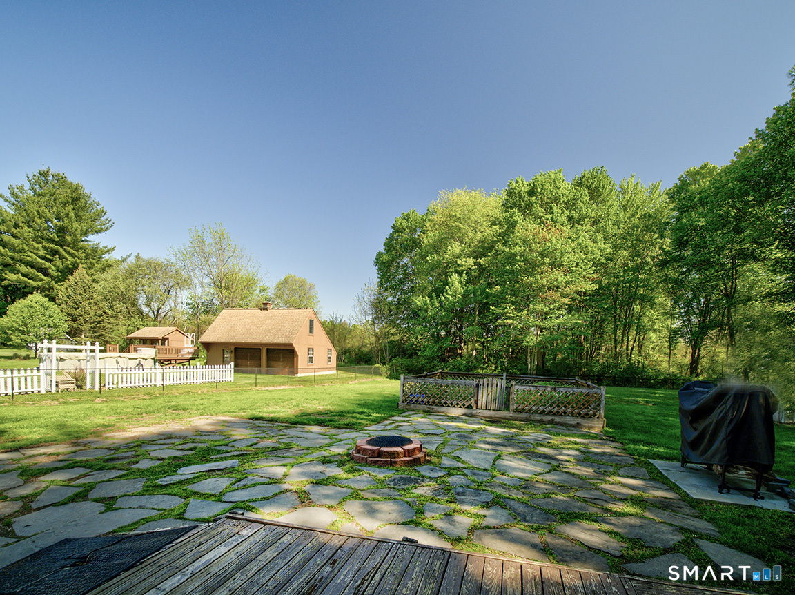 82 Wilcox Road Middletown, CT 06457 - Photo 6 of 27 a view of a house with a yard