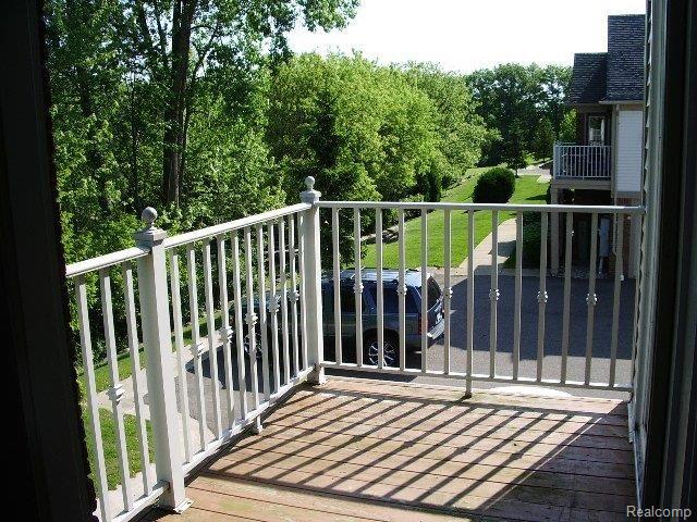 3488 Tremonte Circle Rochester, MI 48306 - Photo 2 of 15 IMGP2039