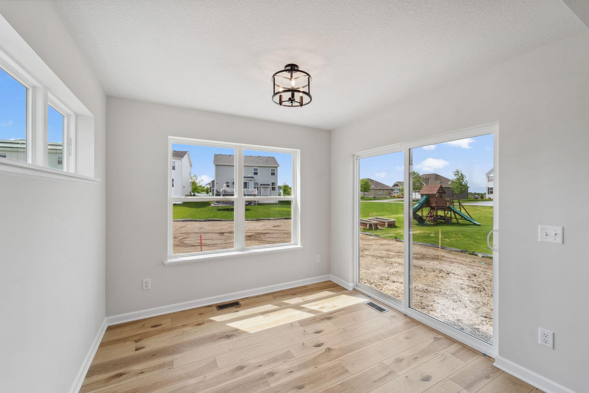 1069 Annagaire Curve Rosemount, MN 55068 - Photo 8 of 41