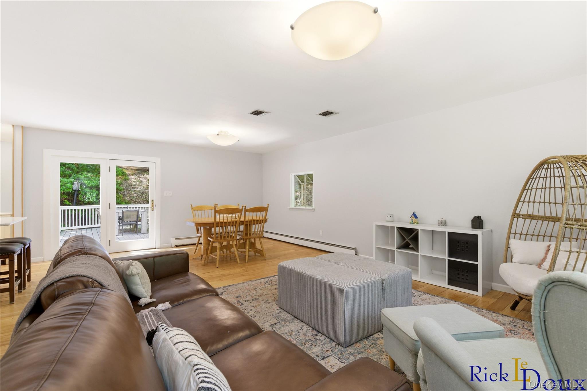 223 Old Post Road Port Jefferson, NY 11777 - Photo 7 of 30