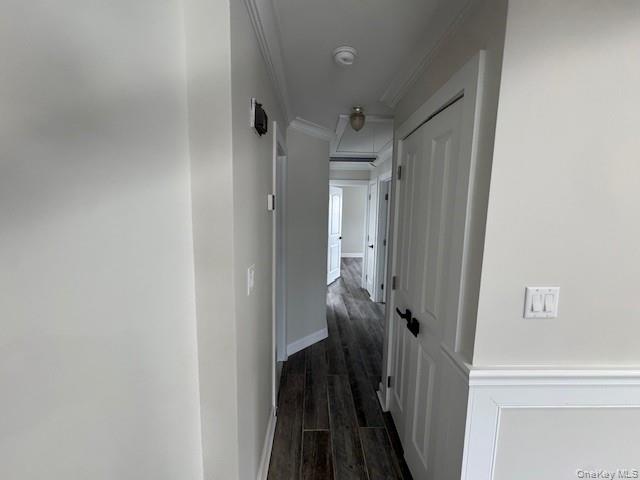 11 Bayview Avenue Lawrence, NY 11559 - Photo 9 of 18 a view of a hallway