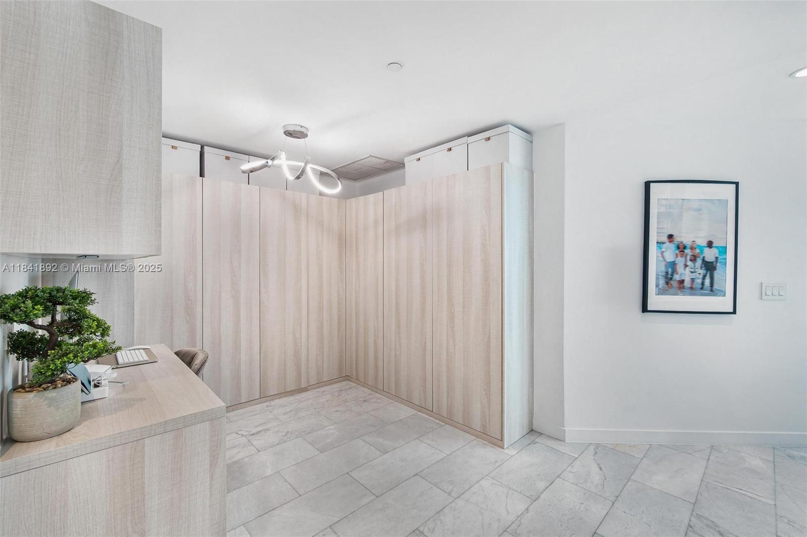 650 Northeast 32nd Street, Unit 2101 Miami, FL 33137 - Photo 20 of 62