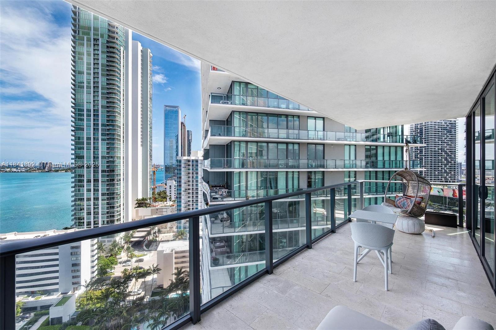 650 Northeast 32nd Street, Unit 2101 Miami, FL 33137 - Photo 2 of 62