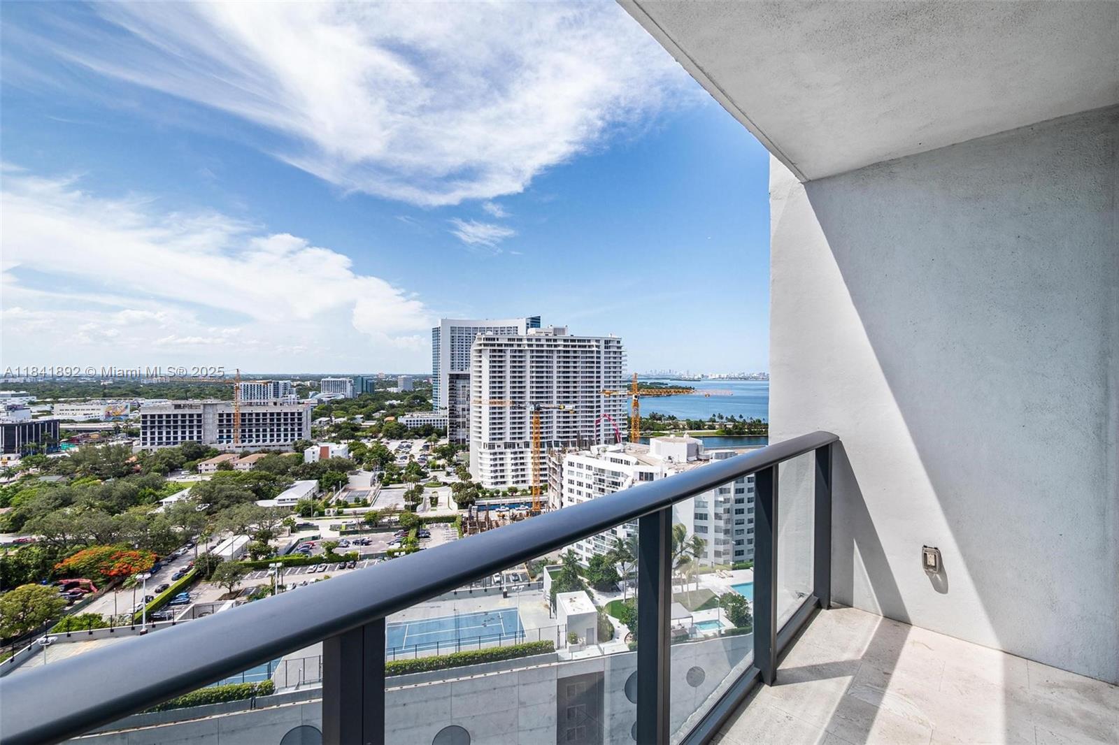 650 Northeast 32nd Street, Unit 2101 Miami, FL 33137 - Photo 34 of 62