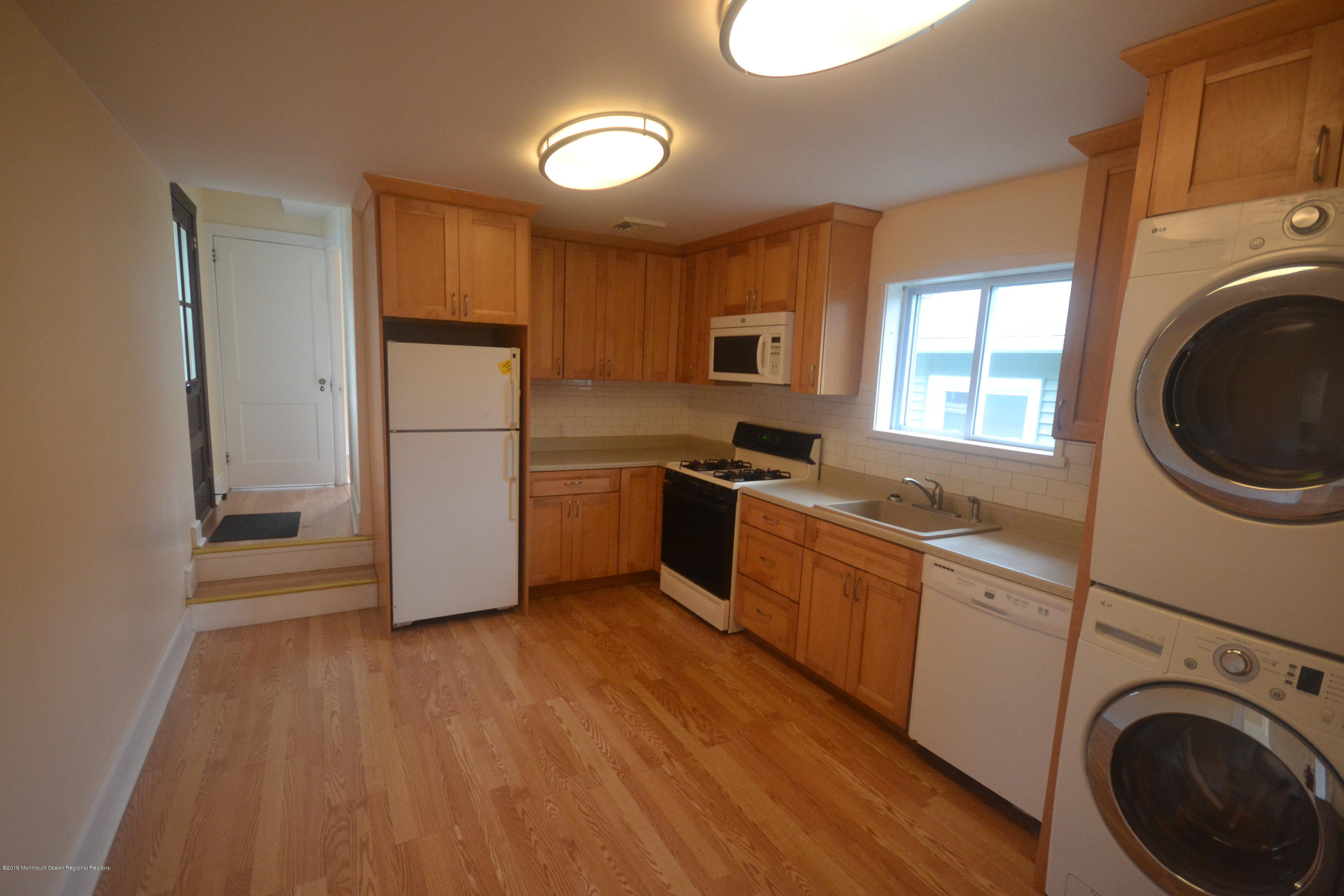 kitchen2