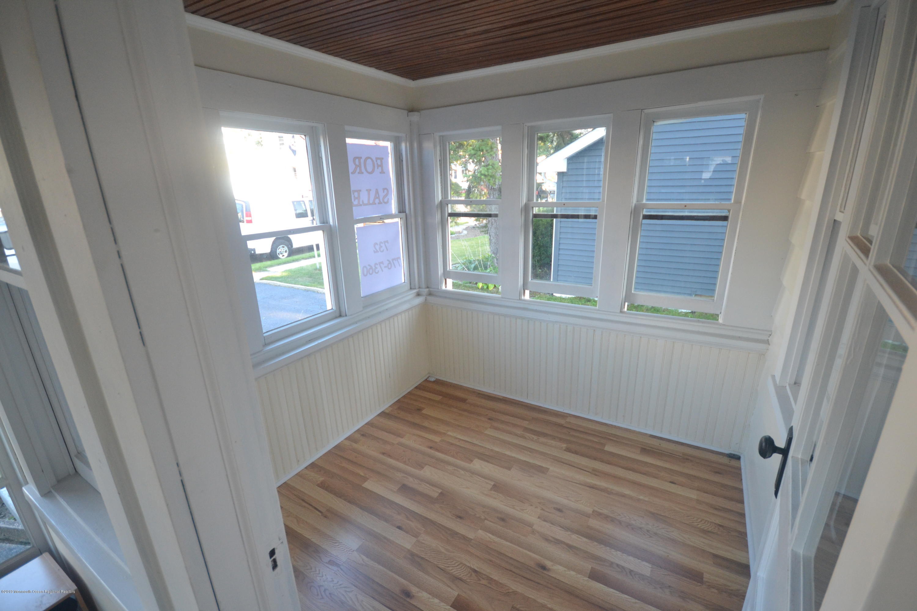 front porch Left