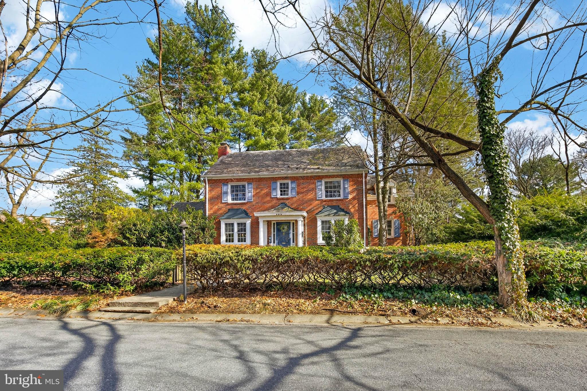 2315 Edgewood Road Harrisburg, PA 17104 - Photo 3 of 41