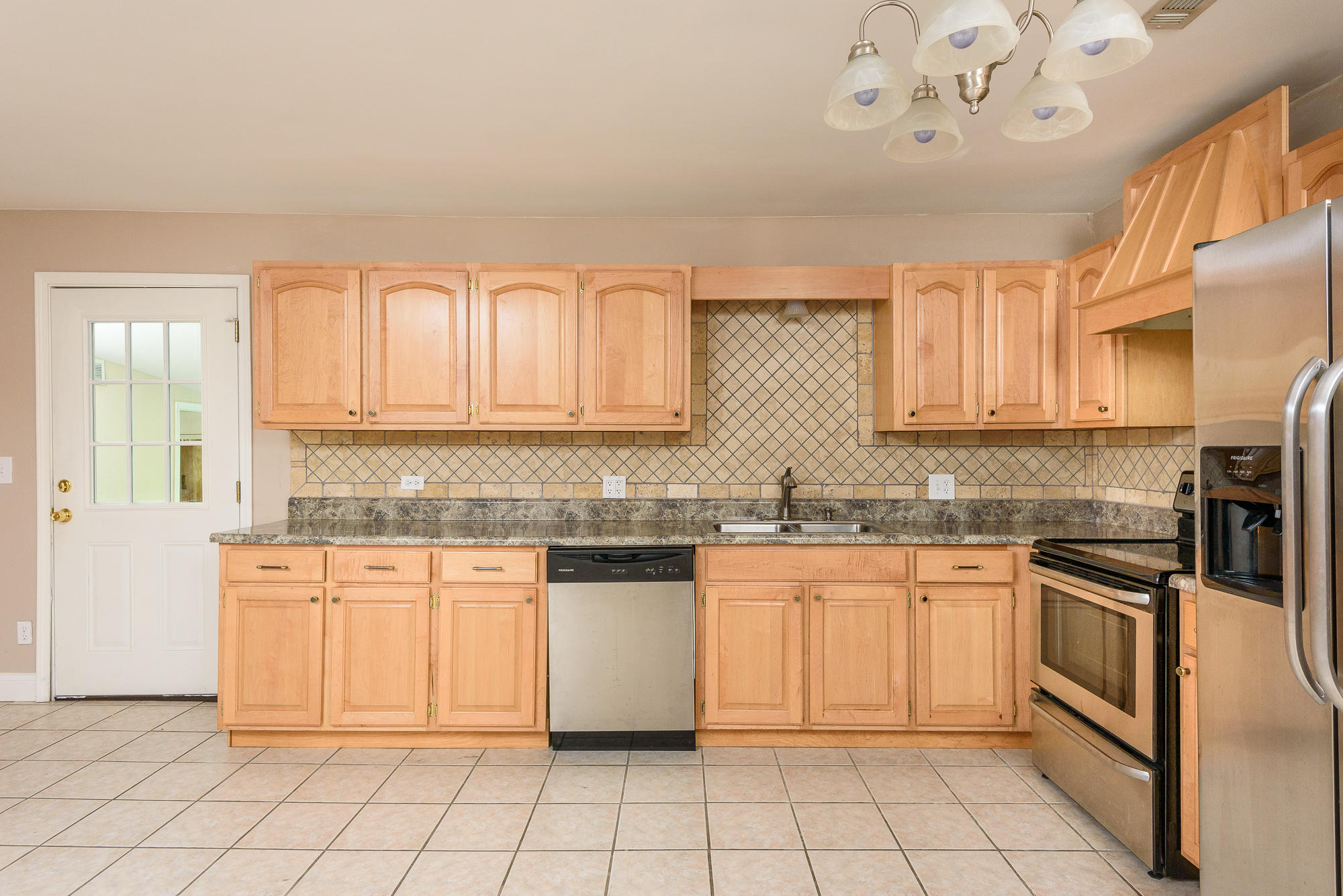 6315 Ooltewah Georgetown Road Ooltewah, TN 37363 - Photo 4 of 36 kitchen_2