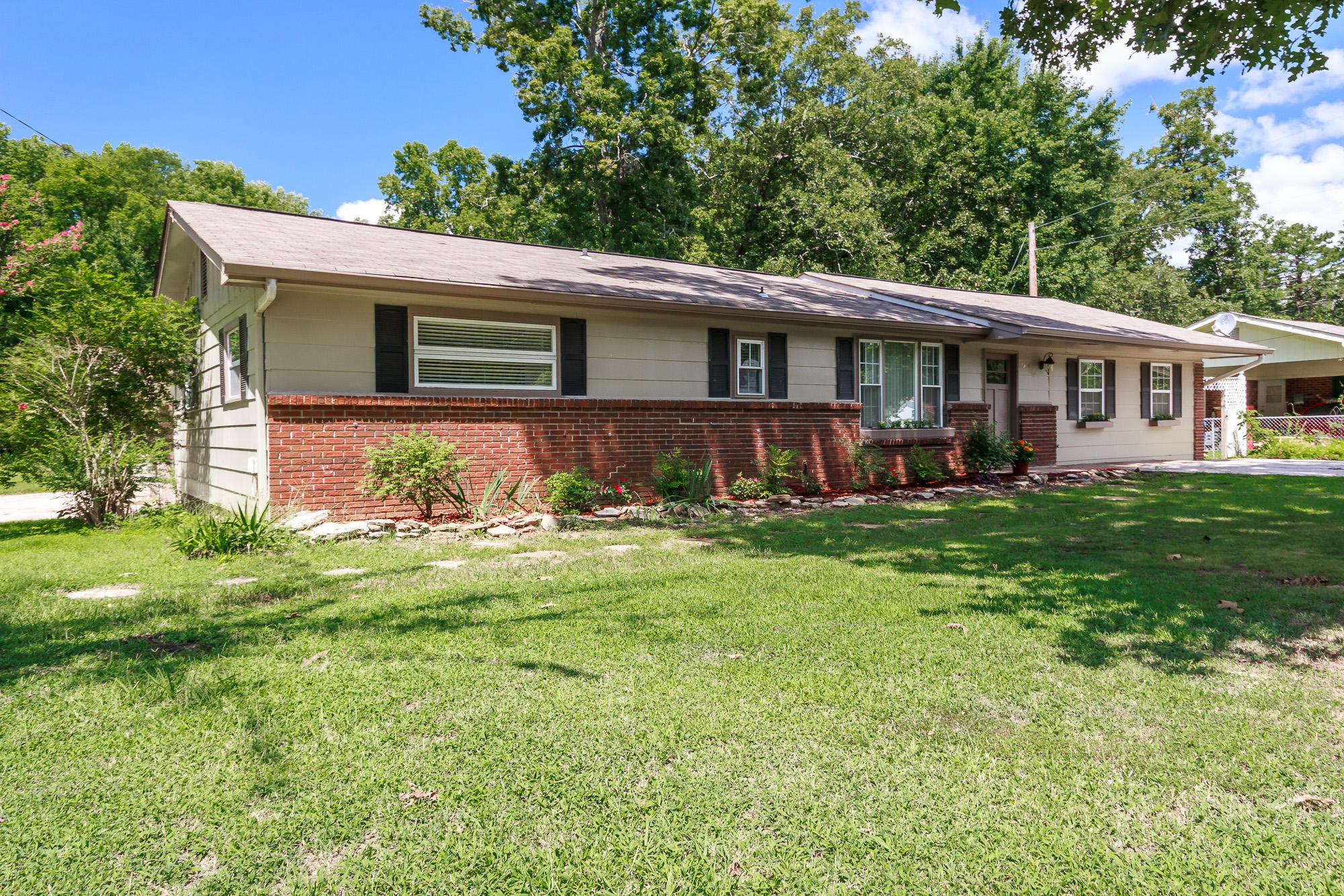 6315 Ooltewah Georgetown Road Ooltewah, TN 37363 - Photo 34 of 36 extfront_2
