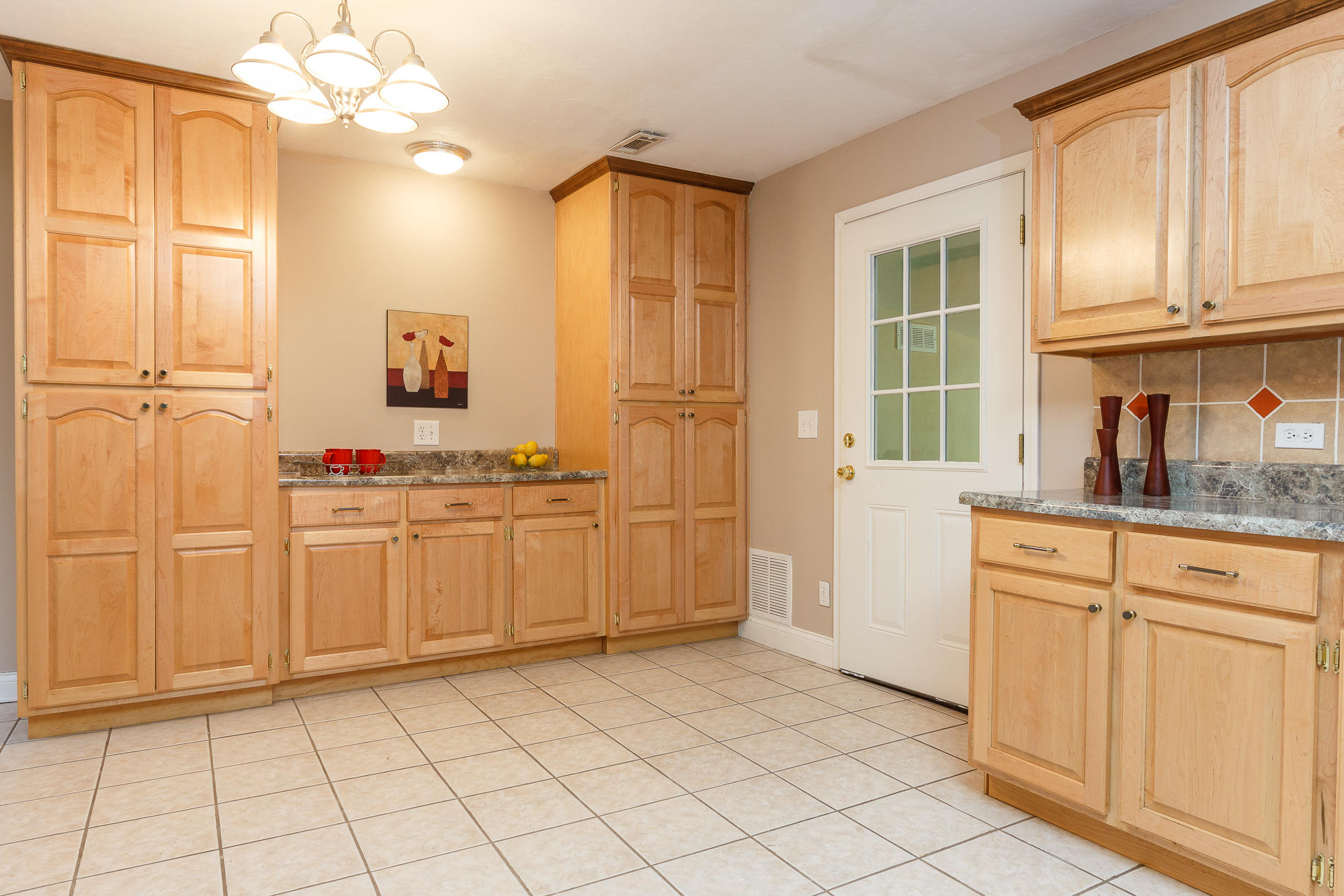 6315 Ooltewah Georgetown Road Ooltewah, TN 37363 - Photo 6 of 36 kitchen_3